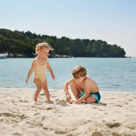 Arba Resort, Valamar Collection 4* Rab Town