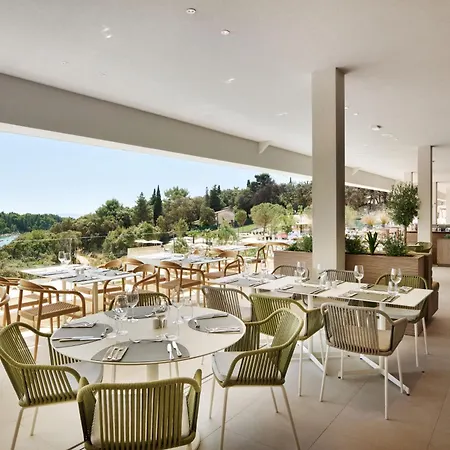 Szálloda Arba Resort, Valamar Collection Rab Town