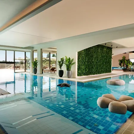 Arba Resort, Valamar Collection فندق راب